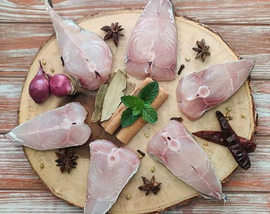 Trevally / Paarai பாறை / വട്ട / కోరా మీన్ / वट्टा मछली