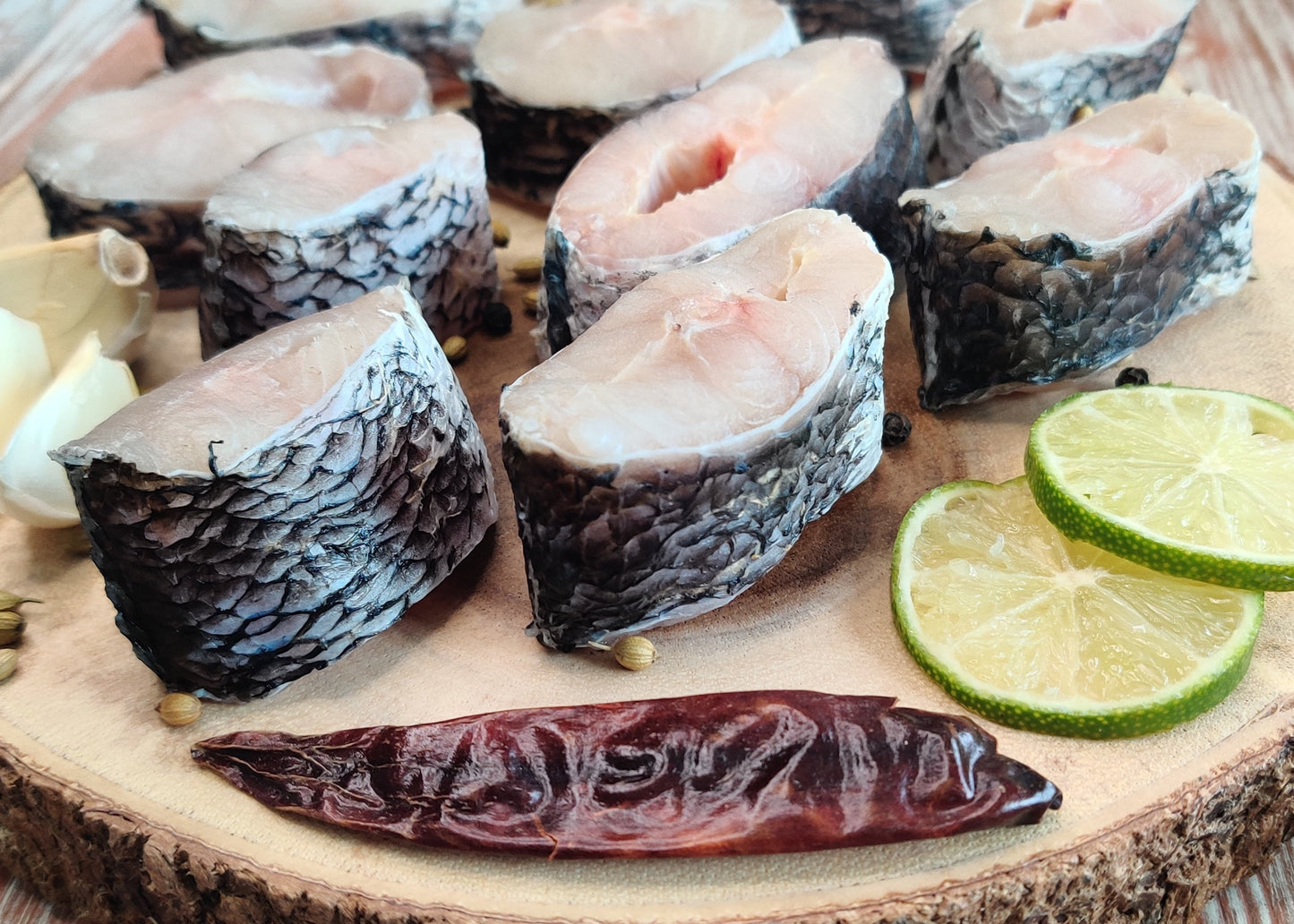 Murrel / Korameenu / விறல் மீன் / കൊരവ / కొరమీను / चन्ना