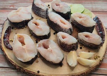 Murrel / Korameenu / விறல் மீன் / കൊരവ / కొరమీను / चन्ना