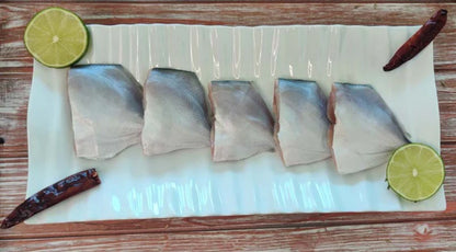 Silver Pomfret / Vavval / வவ்வால் / ആവോലി / తెల్ల చందువ / सफेद पापलेट